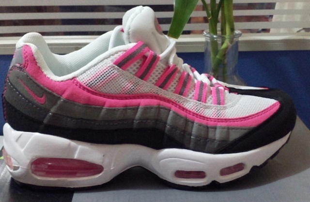 Women Nike Air Max 95 18 - Click Image to Close